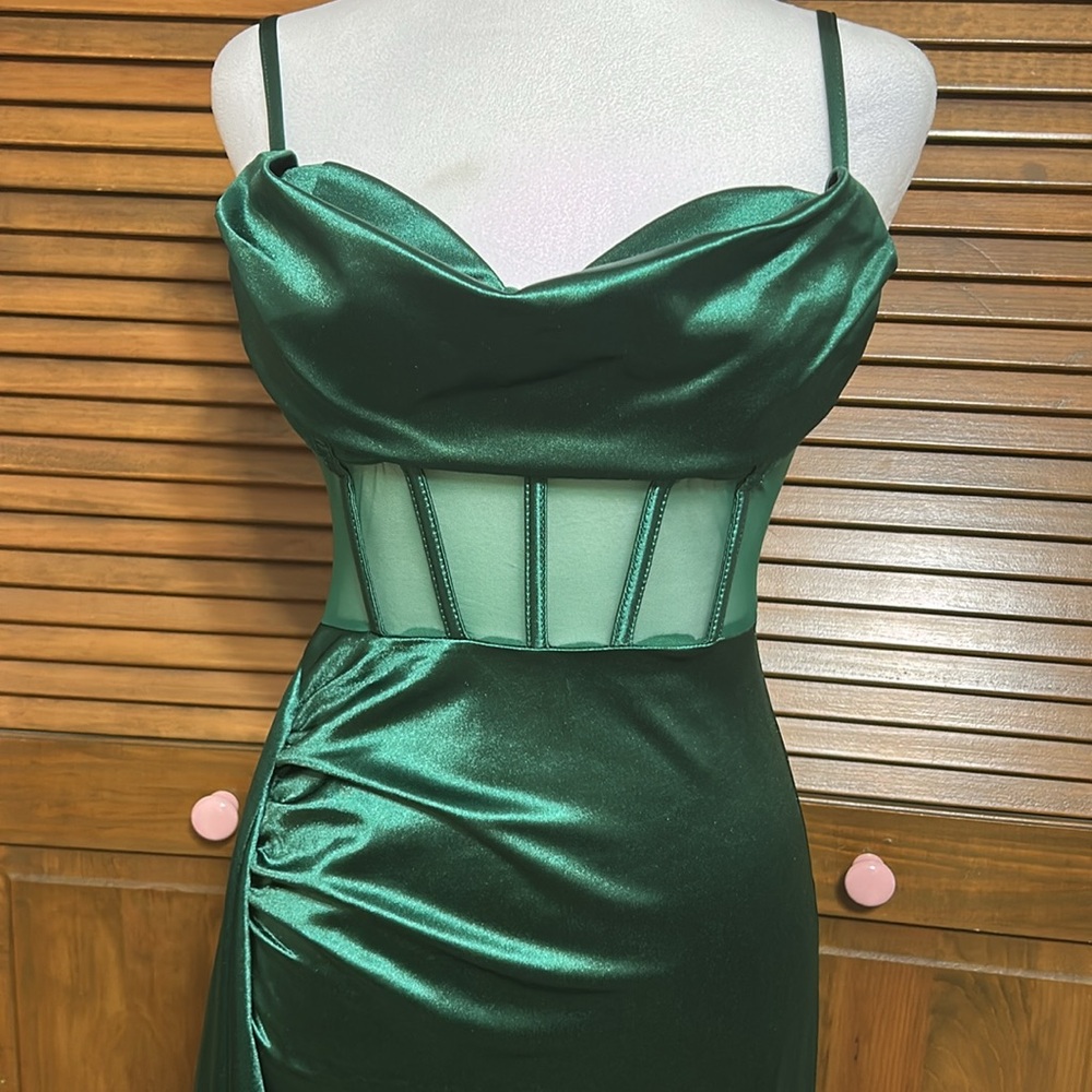 Windsor Elegant Green Evening Event Prom Corset Side Slit with Sash Gown Size S - Picture 2 of 10